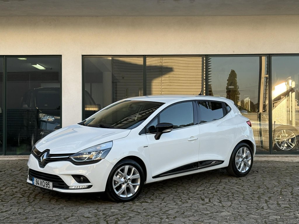 Renault Clio 1.5 dCi EDC 27
