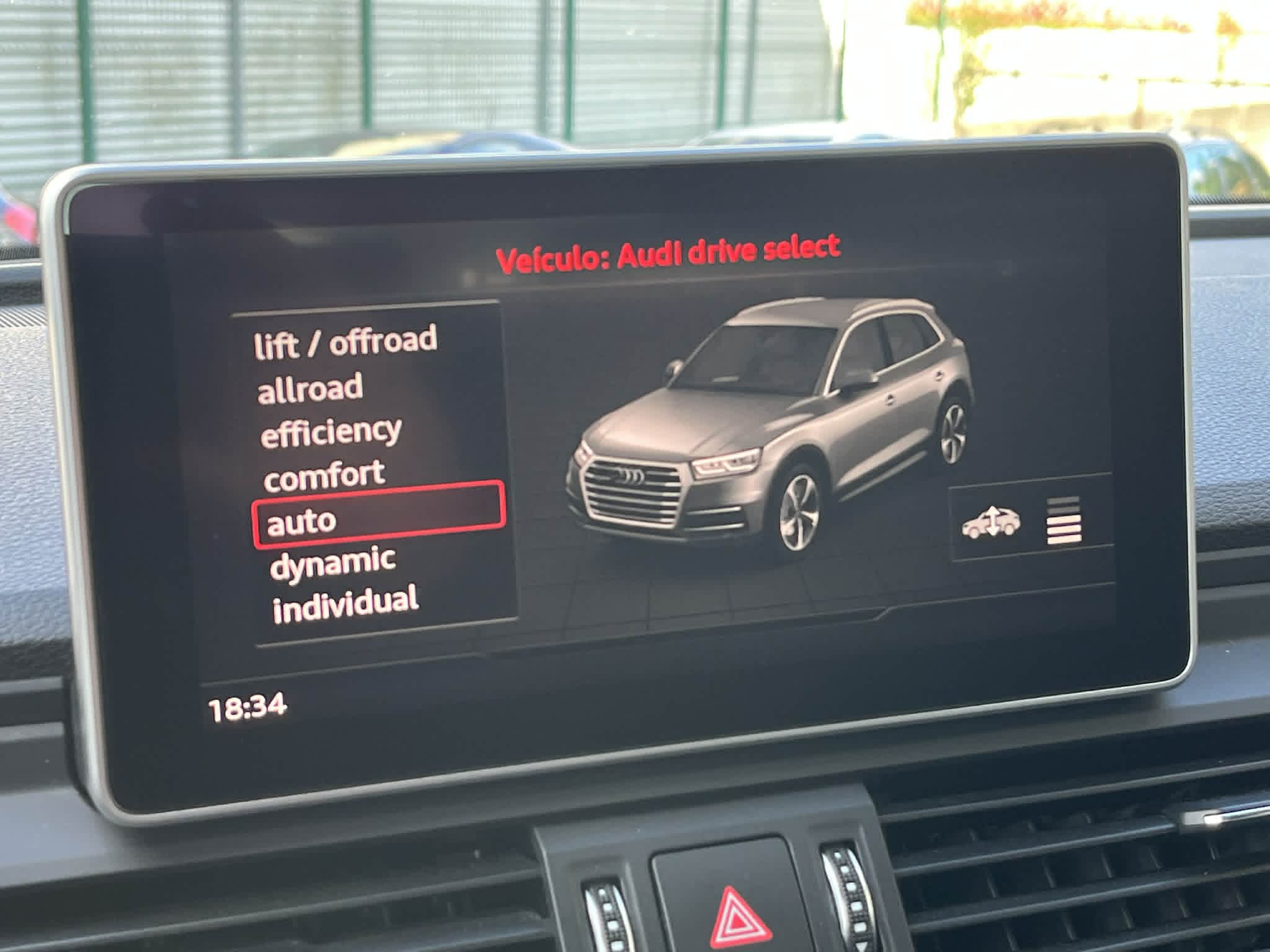 Audi Q5 2.0 TDI quattro