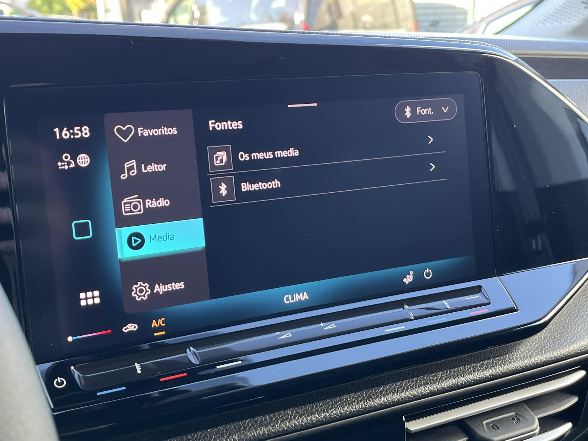 VW Caddy Cargo 2.0 TDi