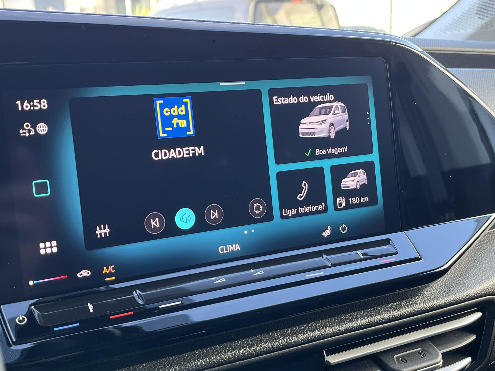 VW Caddy Cargo 2.0 TDi