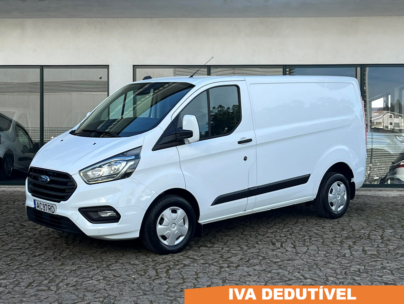 Ford Transit Custom Van 3
