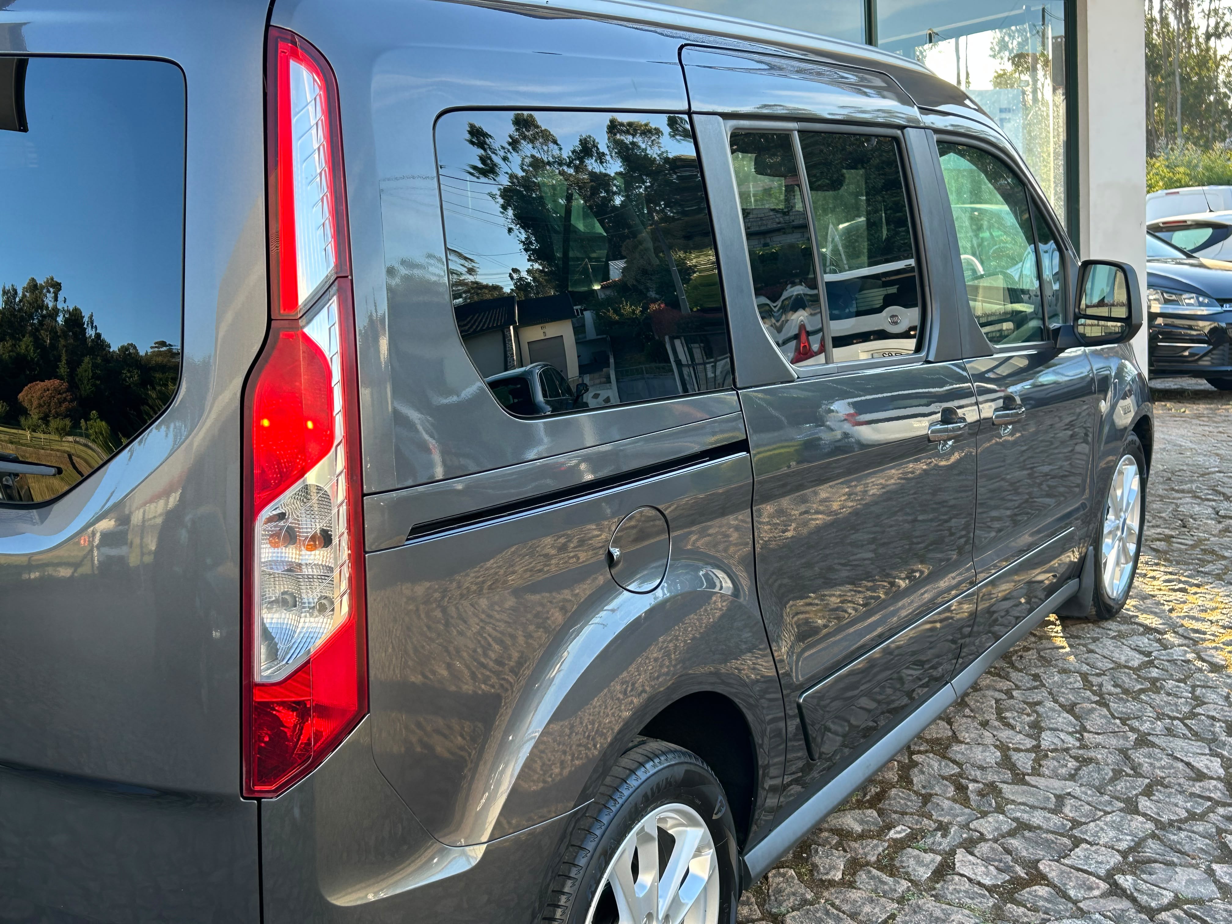 Ford Tourneo Connect